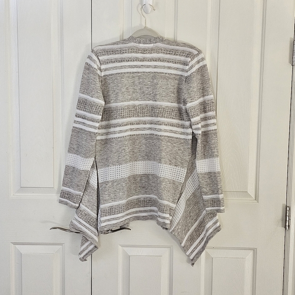 Peyton Primrose Taupe White Striped Open Front Asymmetric Hem Cardigan Sz M - Picture 3 of 12
